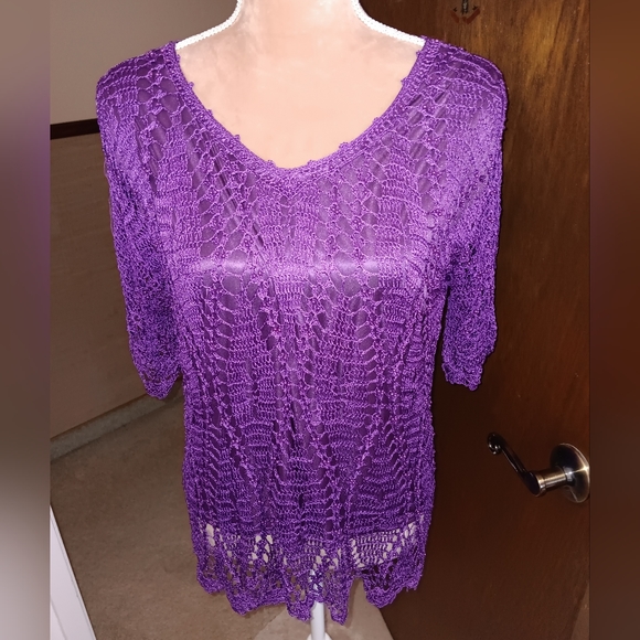 Vintage~ Purple Crochet Beaded Lined Blouse • Medium - Picture 12 of 12
